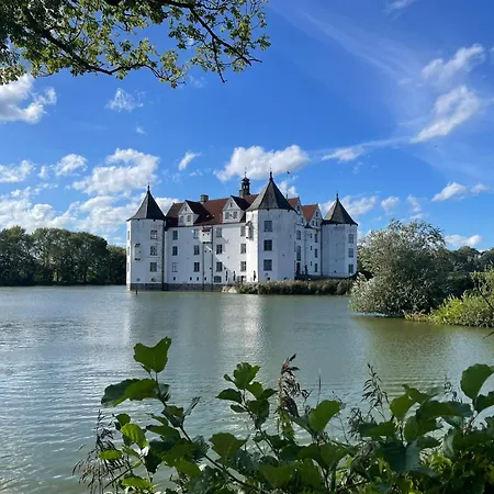 Hedwigsblick - Sommerhaeuschen Mit Weitblick & Privattreppe Zum Dom wakacyjny